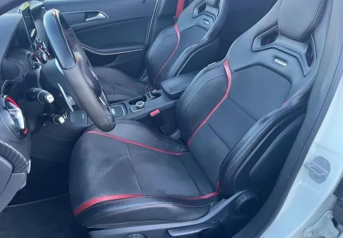 Mercedes Benz A45 AMG