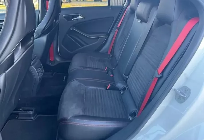 Mercedes Benz A45 AMG