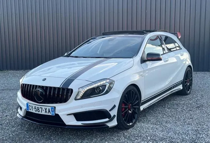 Mercedes Benz A45 AMG