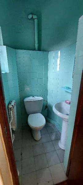 Երկու հարկանի քարե տուն Բագրատունյաց պողոտայում Շենգավիթում, 50 ք.մ., 2 սանհանգույց