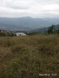 Участок земли возле дома