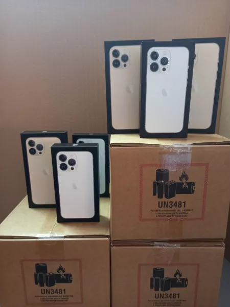 Վաճառվում է Apple iPhone 13 / 13 Pro / 13 Pro Max