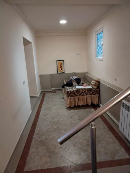 Varcov e trvum Grasenyakayin taracq Tigran Mec Poghotayum 3 srah 