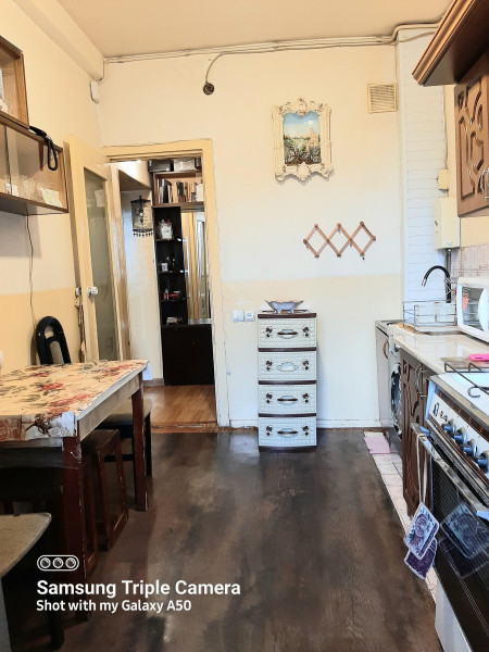 Վաճառվում է 