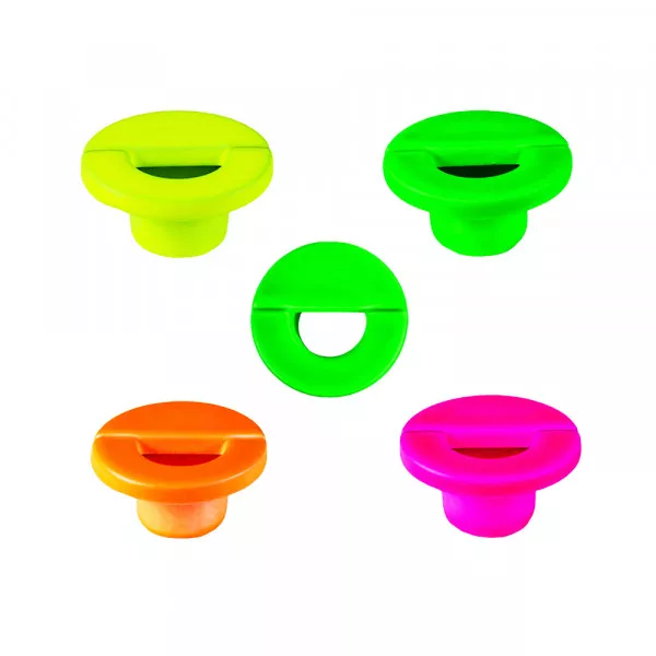  Plastic accessories //  Eyelets