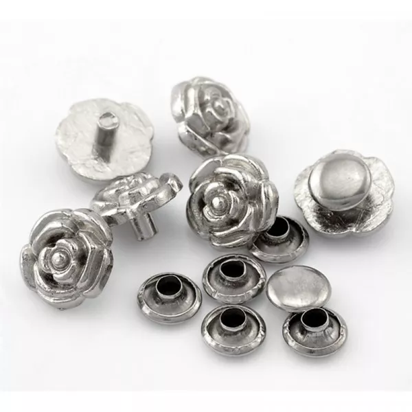   Fashion accessories //  Rivets