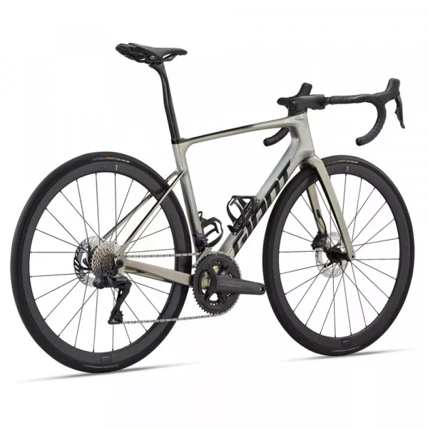 2024 Giant Defy Advanced SL 1 Road Bike (PIENARBIK